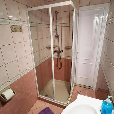 Ferienwohnung Fuer 2 Personen 1 Kind Ca 35 Qm In Zalakaros, Westungarn Zala Apartment *