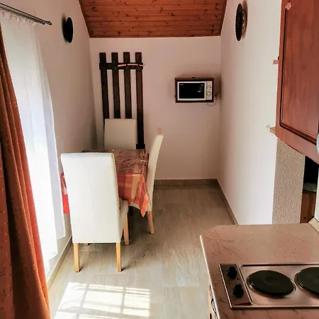 Ferienwohnung Fuer 2 Personen 1 Kind Ca 35 Qm In Zalakaros, Westungarn Zala