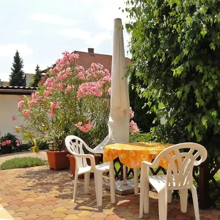 Ferienwohnung Fuer 2 Personen 1 Kind Ca 35 Qm In Zalakaros, Westungarn Zala * Zalakaros